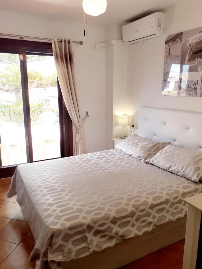 Casa Billarose - Lovely House Overlooking Pool & Walking Distance To The Beach And Restaurants Cabo Roig Buitenkant foto