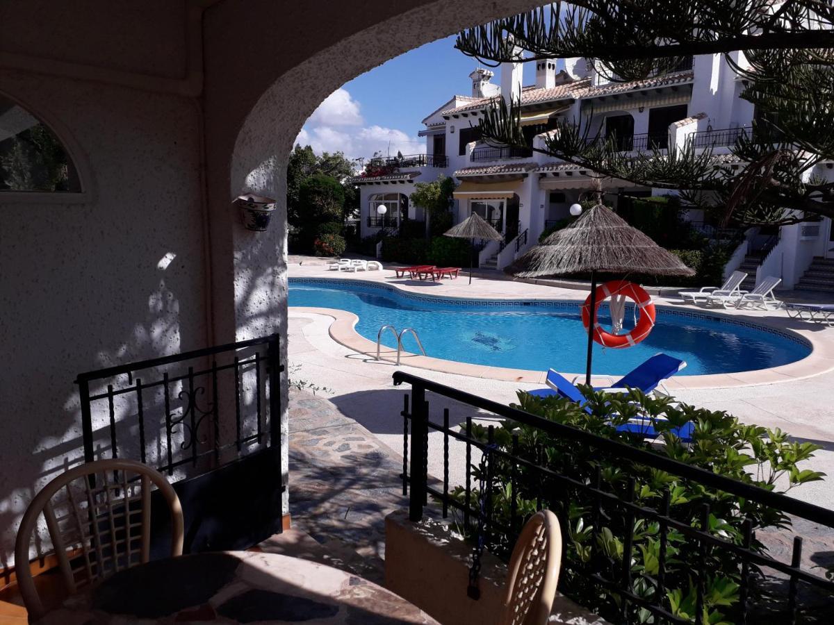 Casa Billarose - Lovely House Overlooking Pool & Walking Distance To The Beach And Restaurants Cabo Roig Buitenkant foto